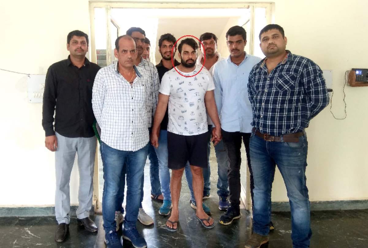 Gangster Kaushal weeping out loud in remand again and again saying one thing
