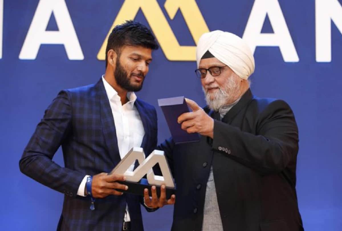 All rounder Jalaj Saxena joins elite club of kapil dev like legends during duleep trophy match
