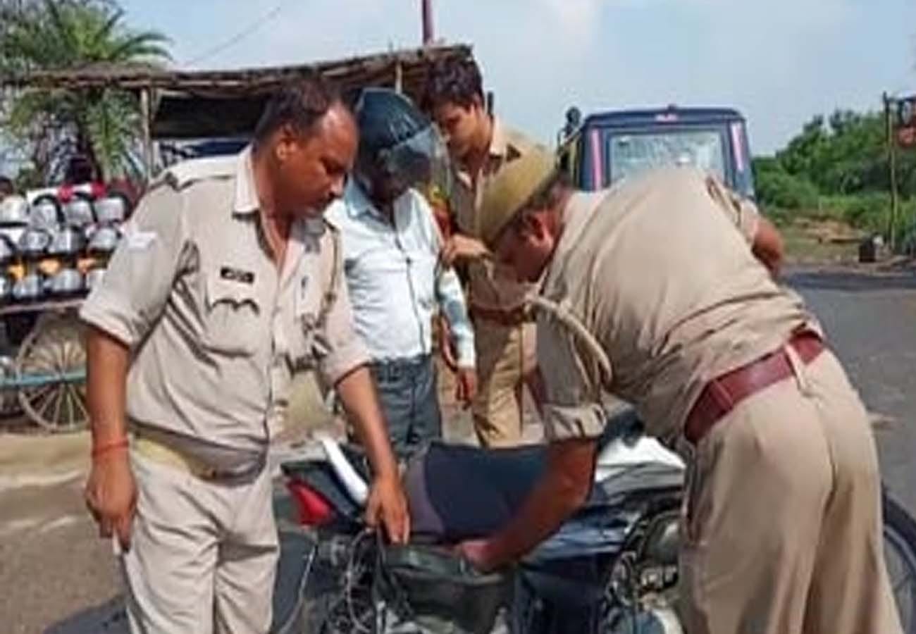 Video of auraiya police checking bike riders pocket on social media goes viral