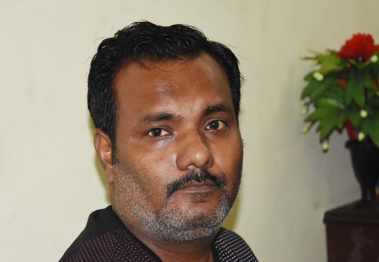  Businessman going to commit suicide including family cursed by debt