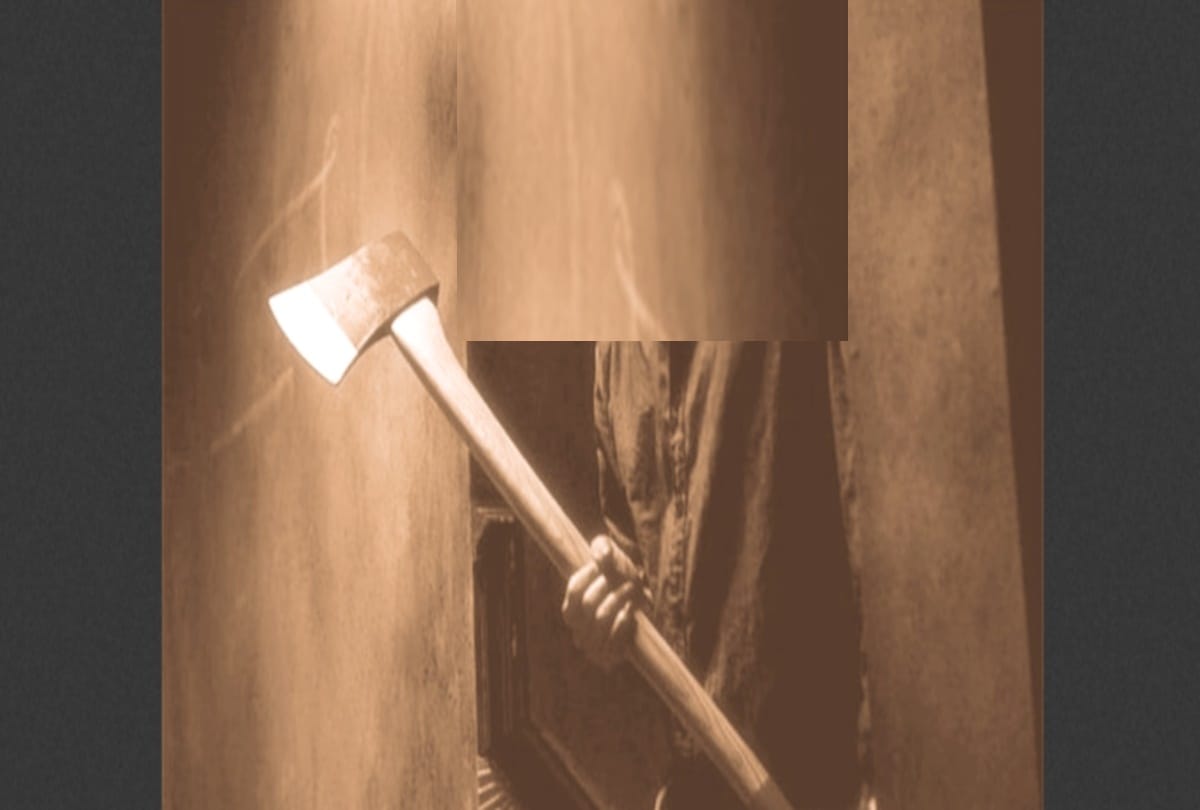 drunken Husband attacked wife with an ax in una