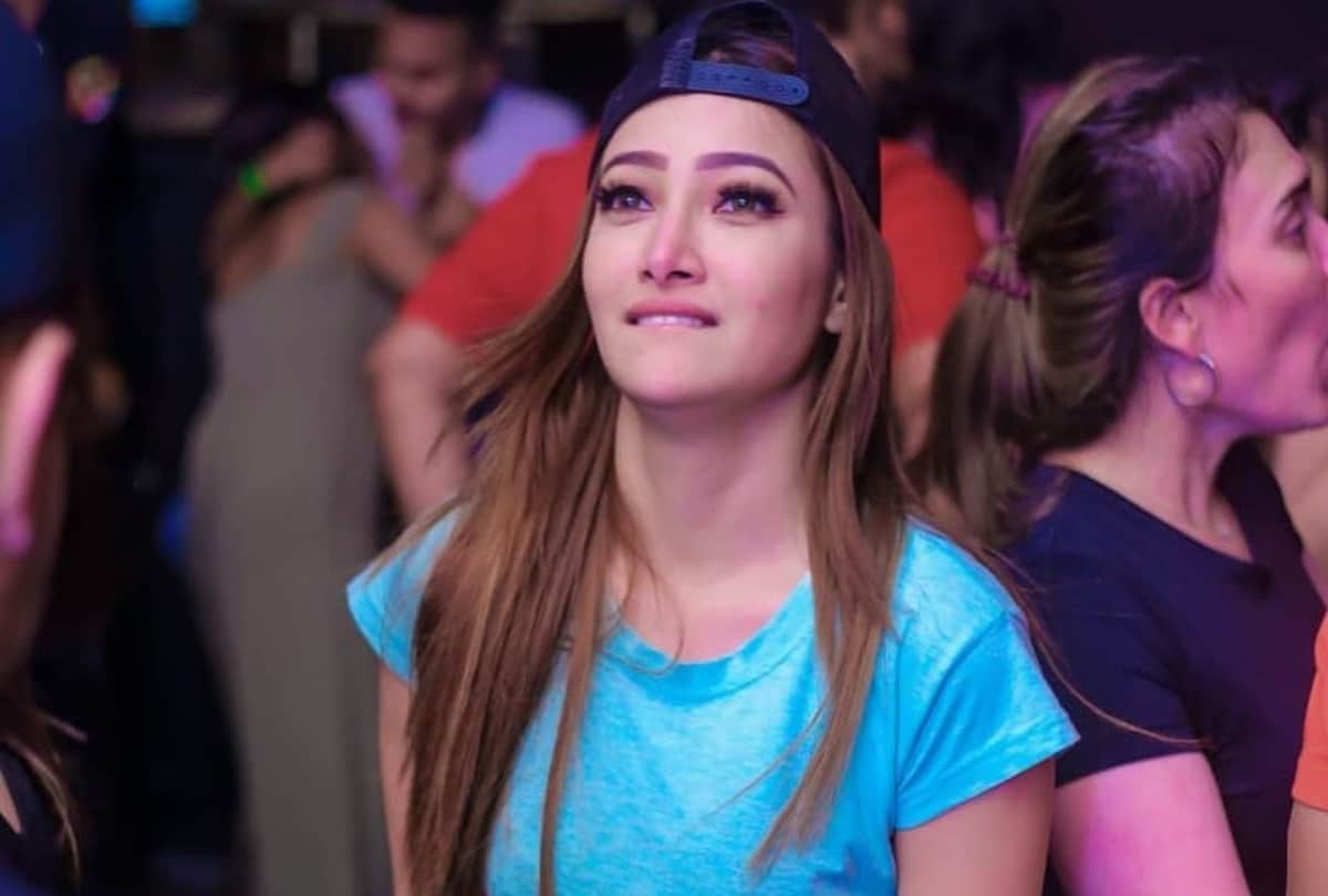 Splitsvilla and Naamkarann Fame Nalini Negi Accuses Her Roommate Preeti Rana Of Physical Assault