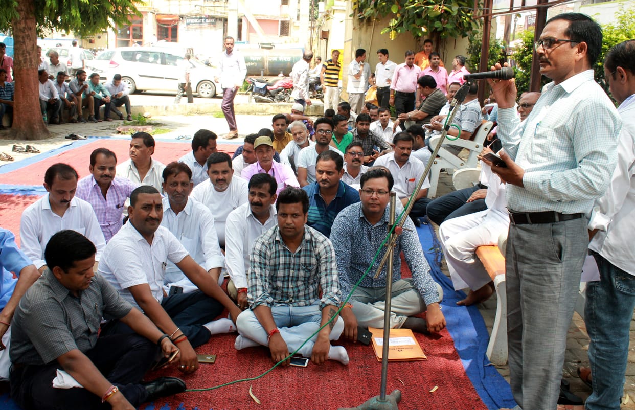 Municipal corporation, councilor and employees face to face in the arena