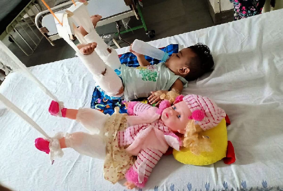 Zikra will stay with gudiya in hospital for four days