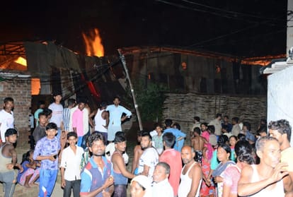Fire in a ply factory in para in Lucknow.