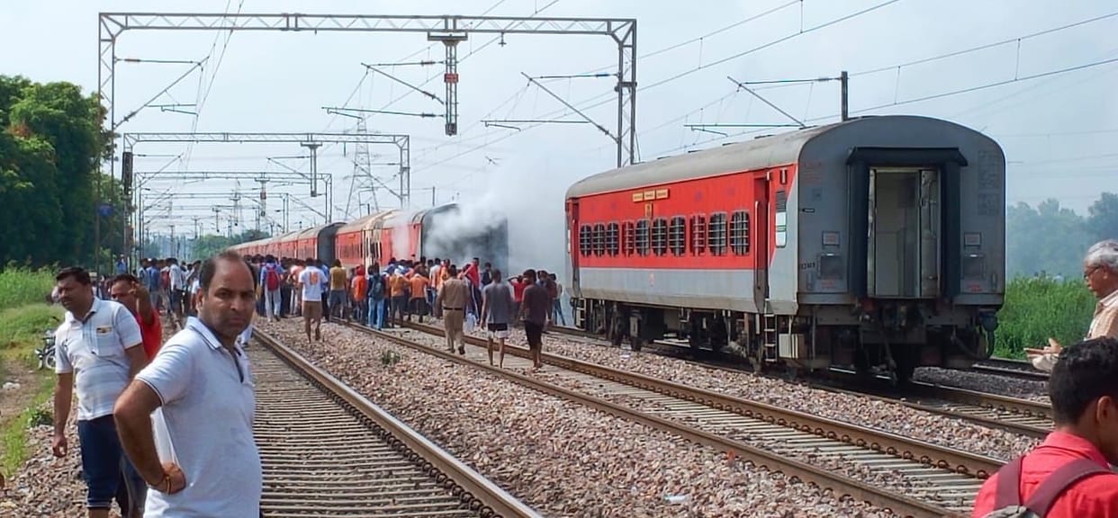 Fire in telangana express
