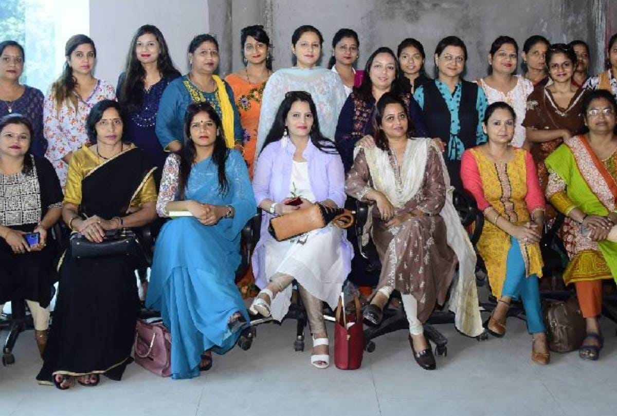 amar ujala aprajita: lucknow women will make city plastic free