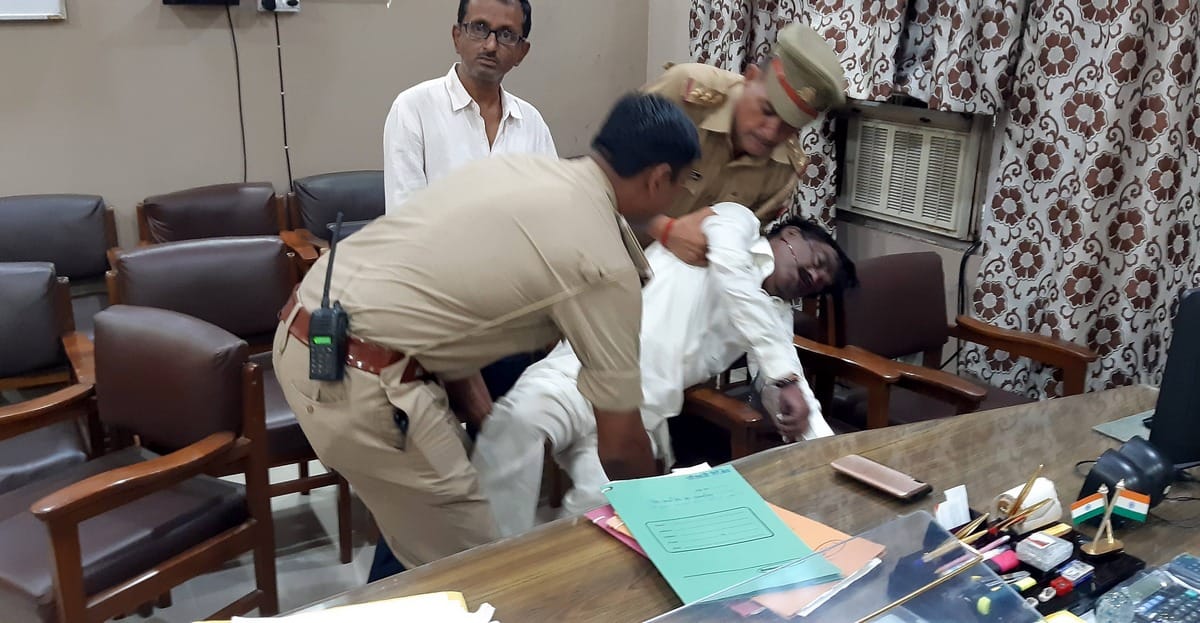 Police in possession of payment files wife did not detect pwd contractor suicide for hours varanasi