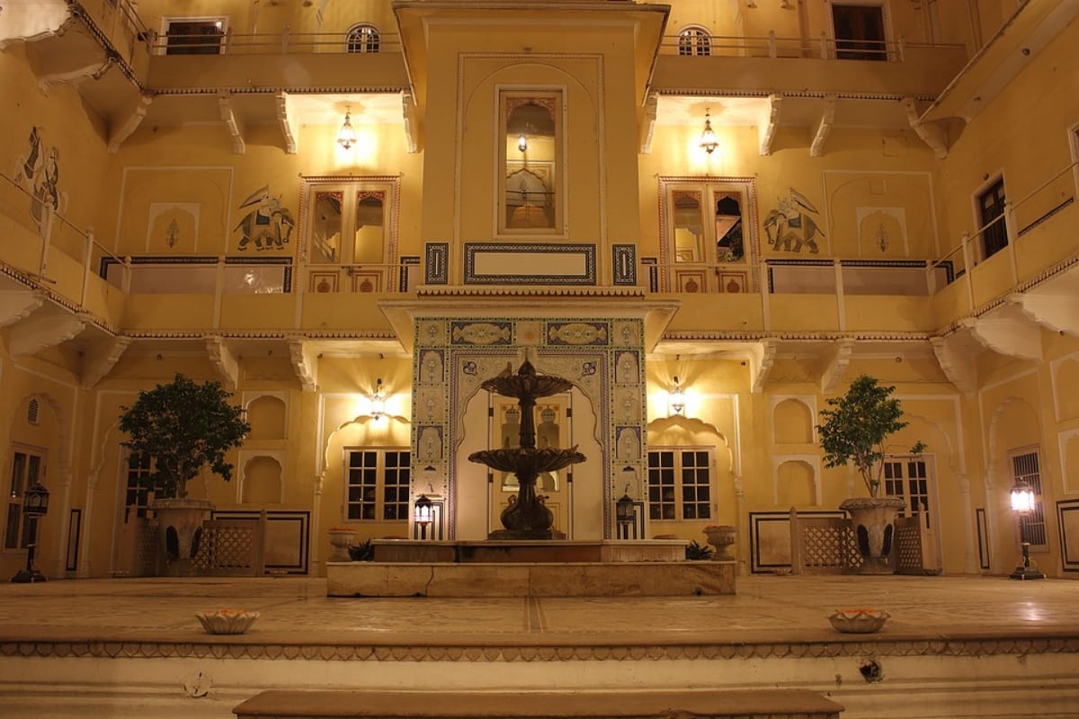 visit madanganj kishangarh experience beauty of bani thani regime