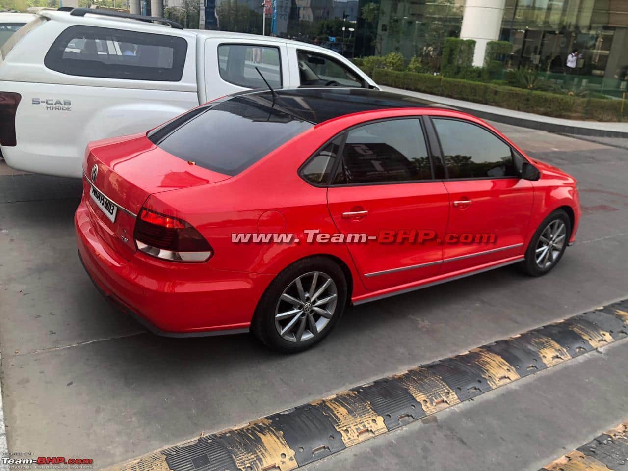 volkswagen polo and Vento Facelift will launch on Sept 04, discount up to Rs 1.14 Lakh