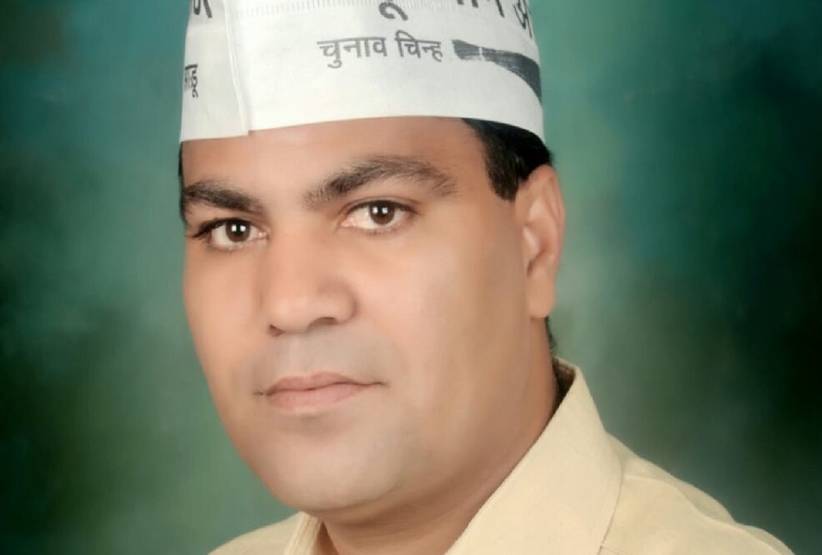 Court takes up charge sheet against AAP MLA Gulab Singh Yadav