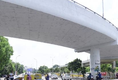 Dispute with in-laws Woman jumped from flyover died during treatment