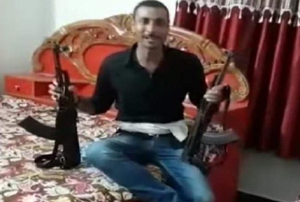 Bihar: Video youths waving AK 47 rifle viral after makoma mla anant singh arresting AK 47 case