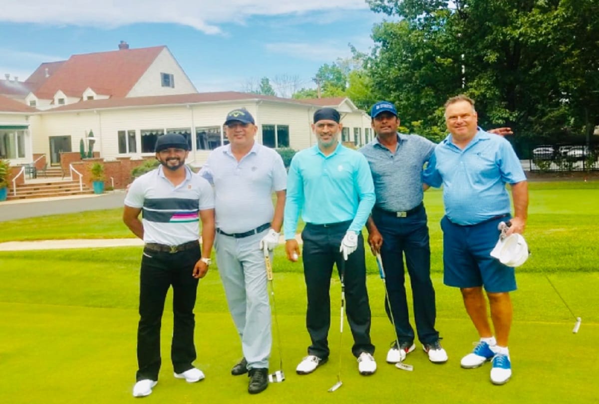 kedar jadhav shared a picture wishing national sports day dhoni spotted as playing golf