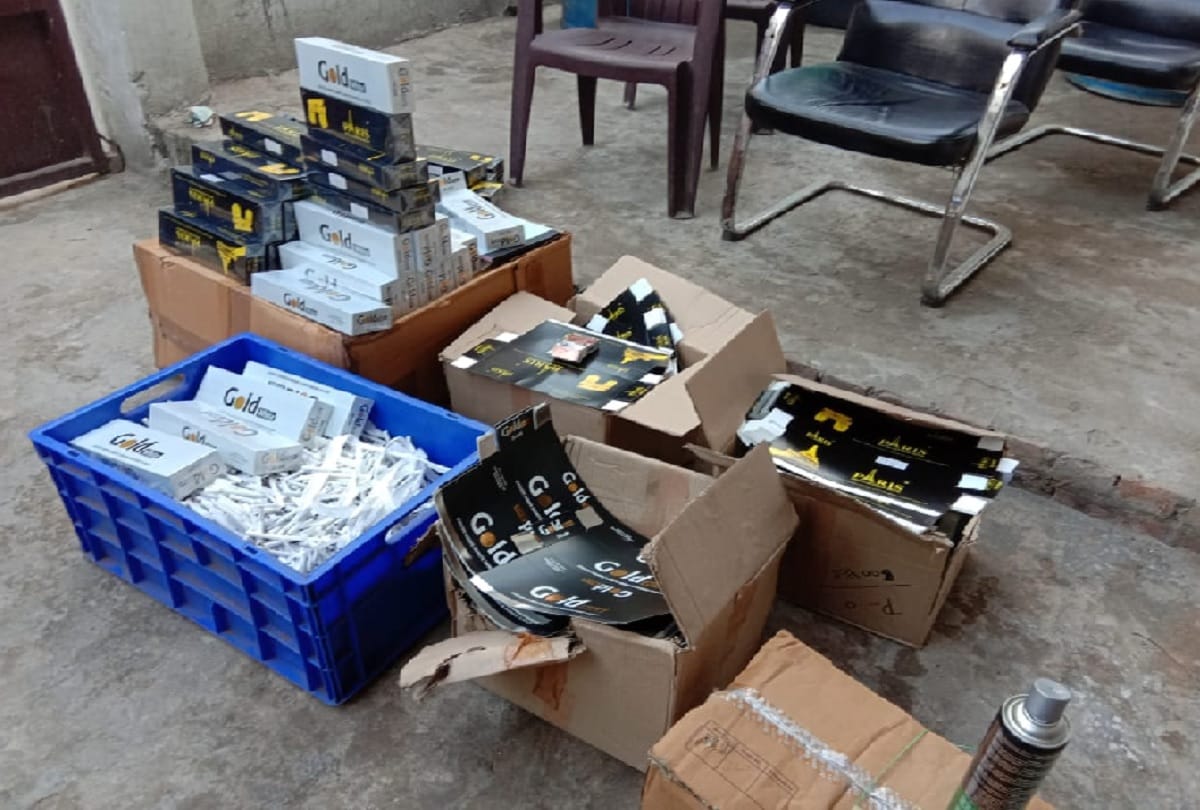 Banned foreign brand making fake cigarette factory busted in varanasi