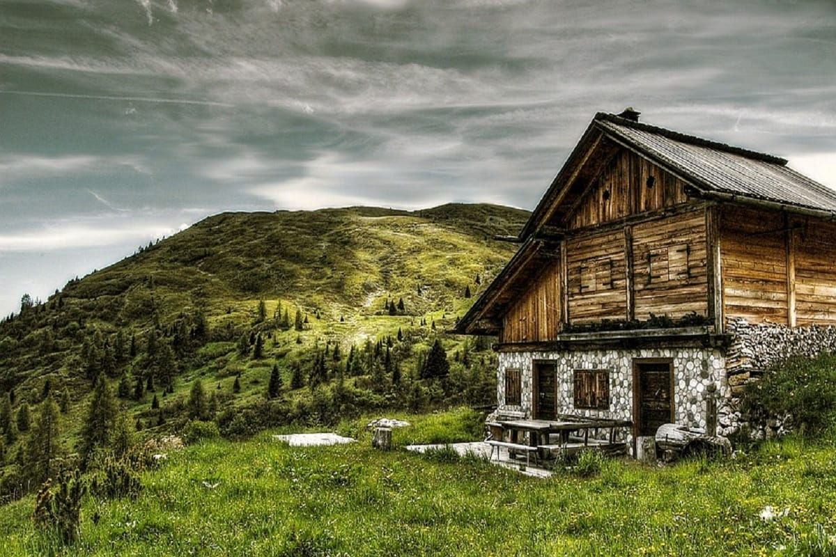 know about the countries where people follow unique rituals