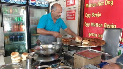 story of Indore's Johny Hot Dog who won international award