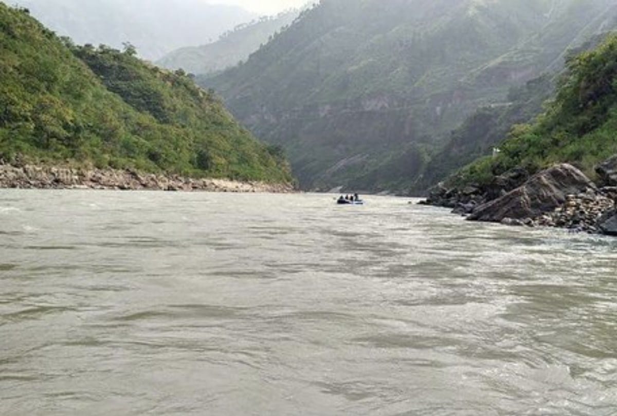 Sutlej River water contaminated cannot used for irrigation and drinking