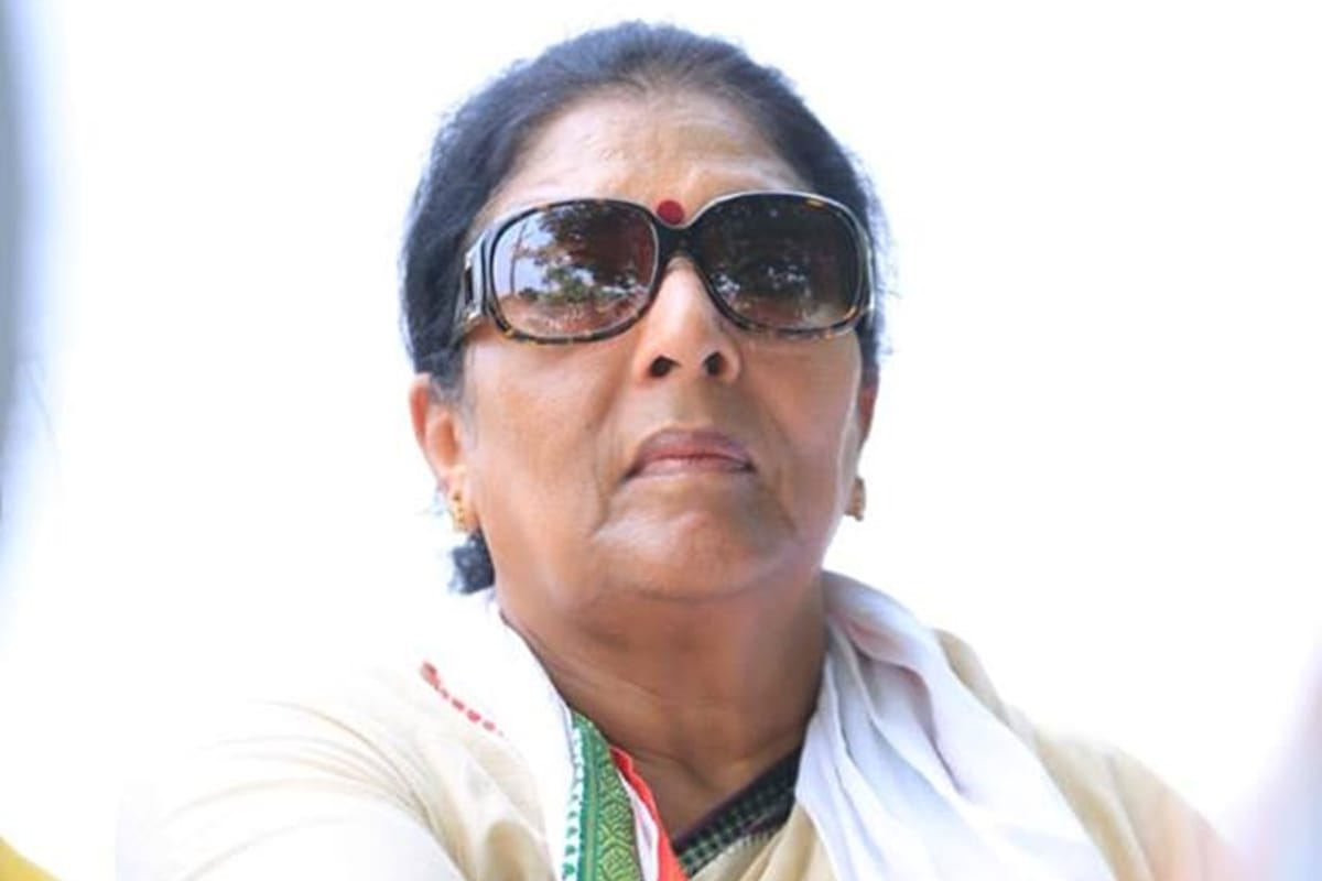 Non-bailable warrant issued against Renuka Chowdhury in connection with cheating case
