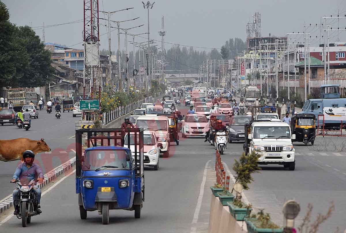 Jammu Kashmir latest news and visuals from SRINAGAR, Jammu Kashmir latest news and visuals
