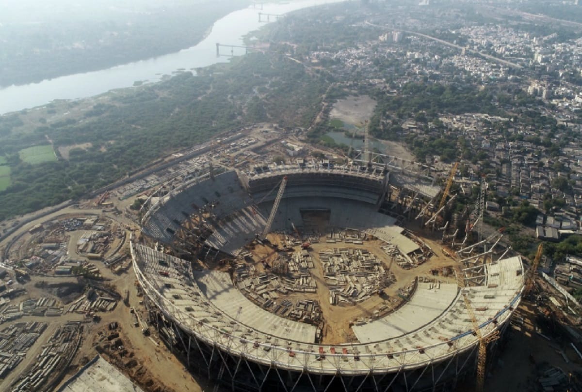 Home Minister Amit shah credit prime minister narendra modi for world largest cricket stadium