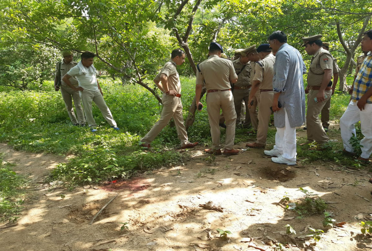 woman murdered near jawaharbagh in mathura