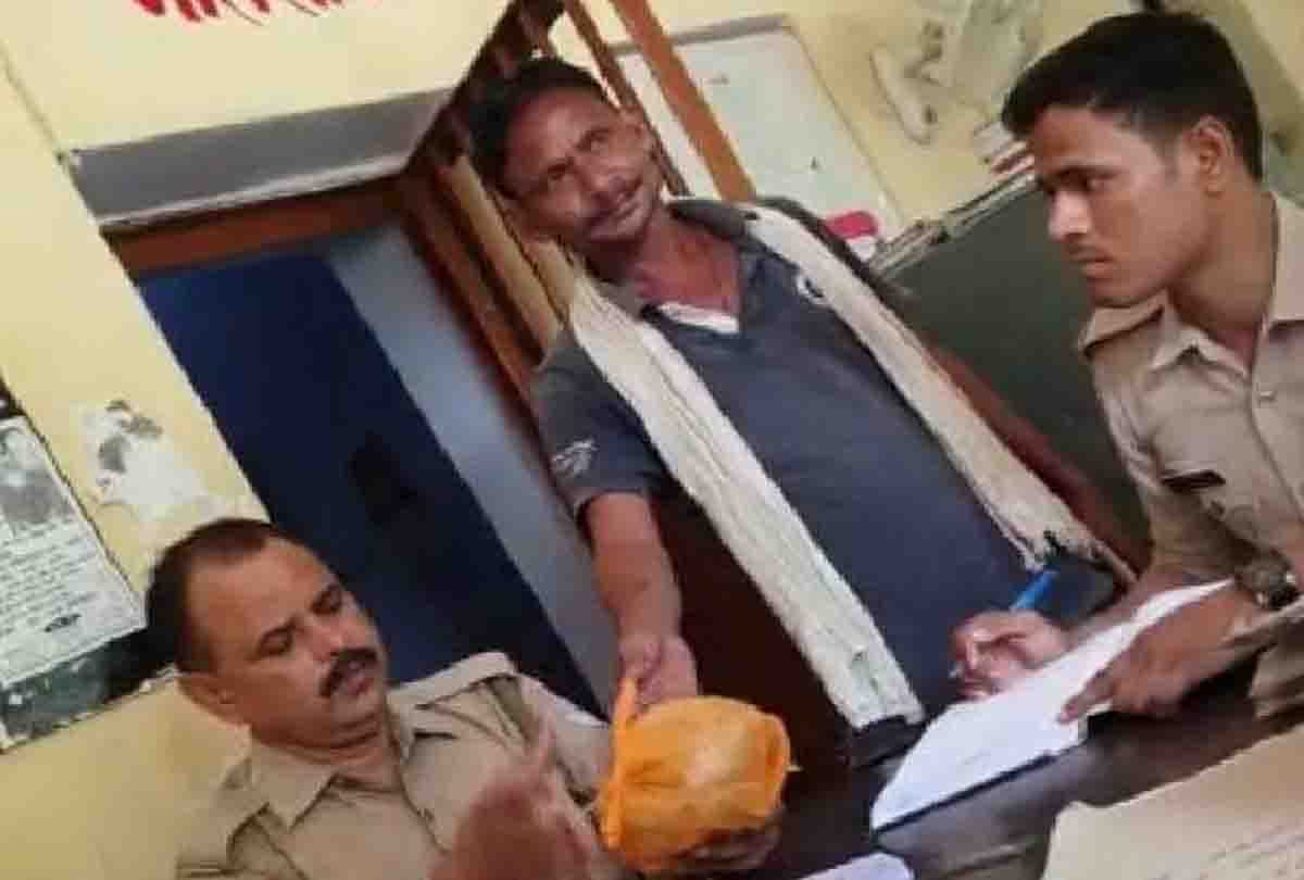 up police viral video of unnao ganga ghat police station