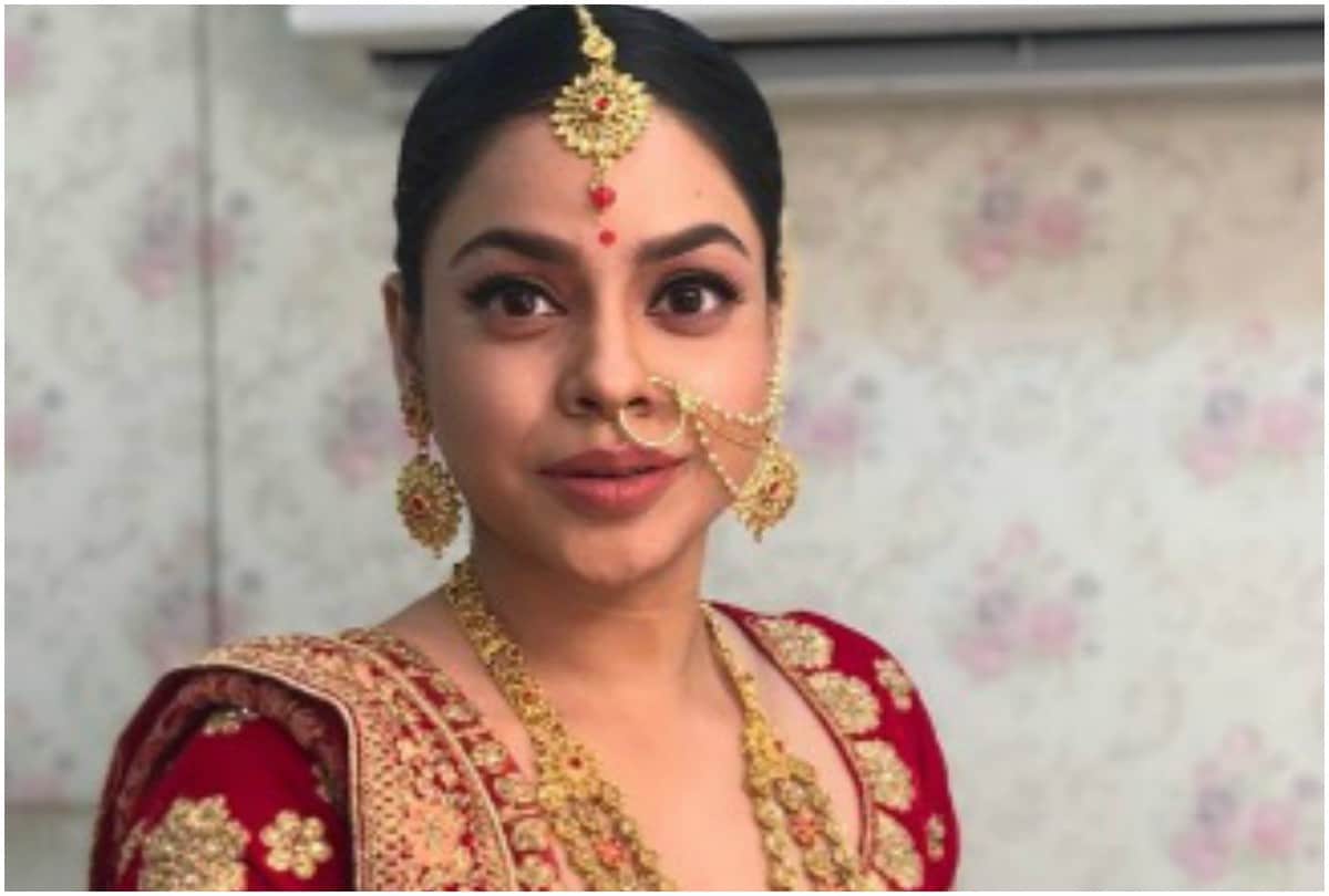 The Kapil Sharma Show actress Sumona Chakravarti shared bride picture on instagram