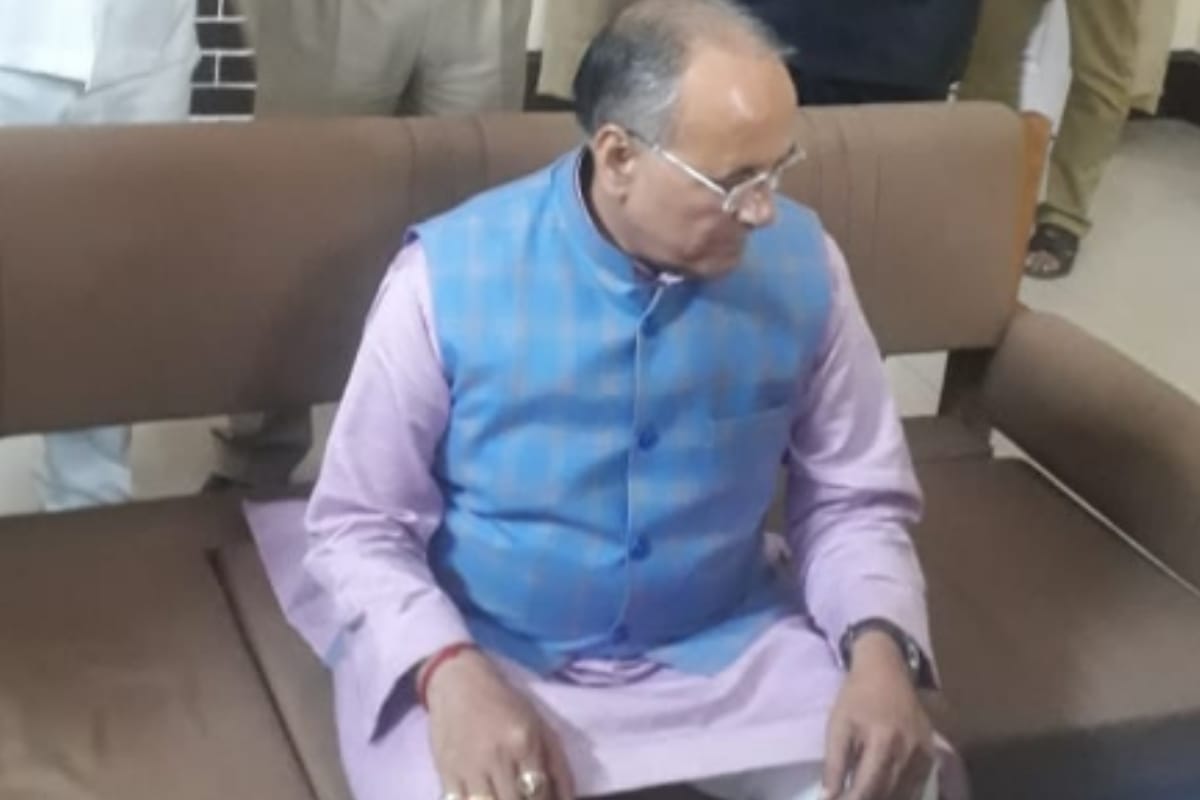 UP State excise minister Ram Naresh Agnihotri reached Meerut