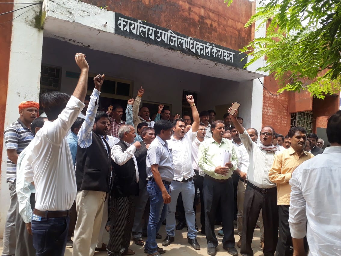 Case of assault on advocate and accountant caught