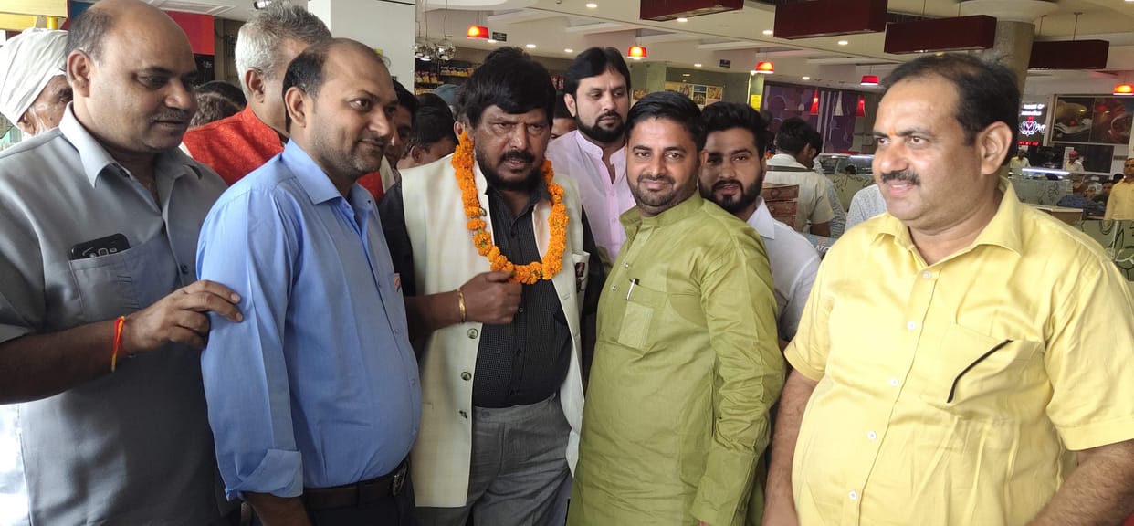 bjp leader says mayawati do not have respect lower cast