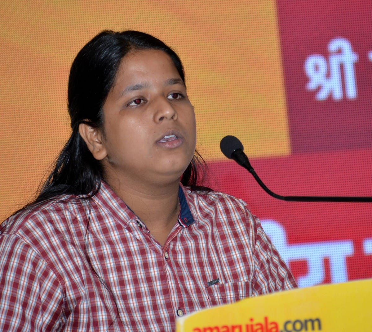 amar ujala murari lal maheshwari debate competition on social media in varanasi