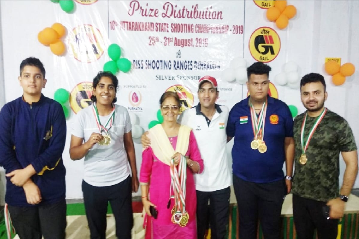 International shooter Neha won gold medal in Uttarakhand