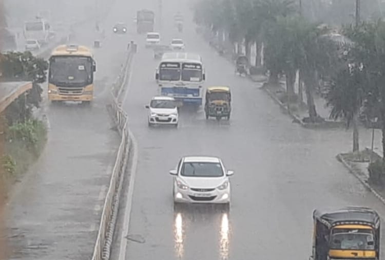 Weather Update, Rain In Punjab's Amritsar And Ludhiana