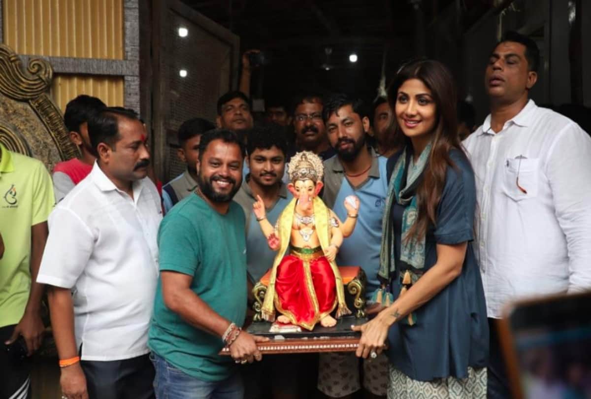 Ganesh Chaturthi 2019 Shilpa Shetty and Vivek Oberoi welcomed Ganpati their home