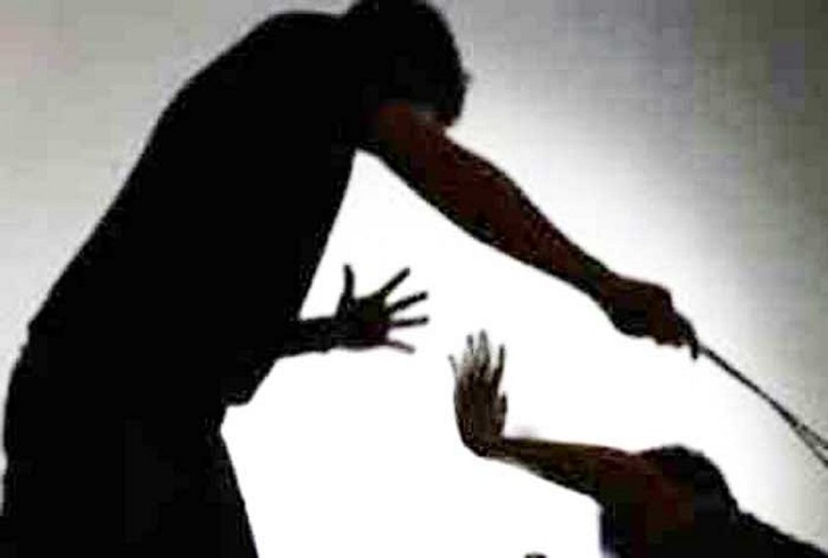 DU student beaten up in adarsh nagar police station