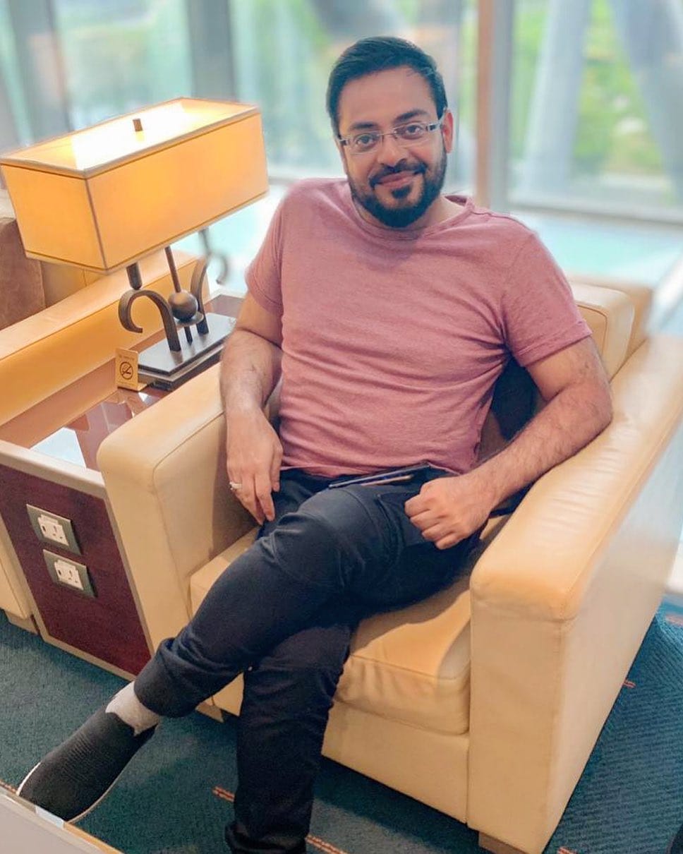 Pakistani MP Aamir Liaquat Hussain apologized to Hindu community on his tweet