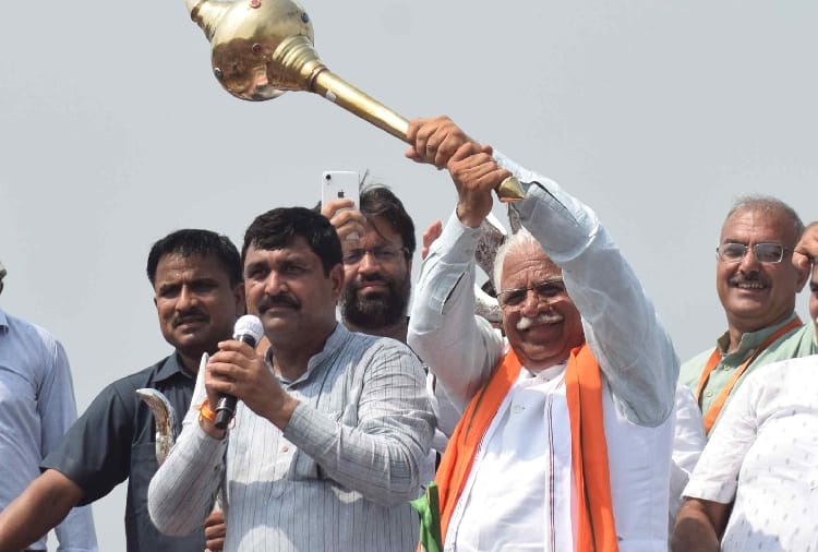 Chief Minister Of Haryana Manohar Lal's 'Jan Aashirwad Yatra' Reached Rohtak