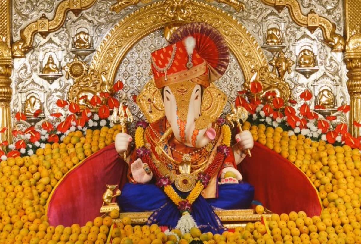 amitabh bachchan coolie film incident jaya pachchan thanks to Dagdusheth Ganpati