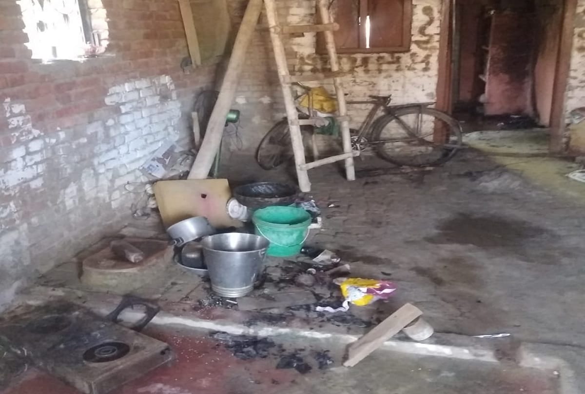 fire in gas cylinder at kushinagar