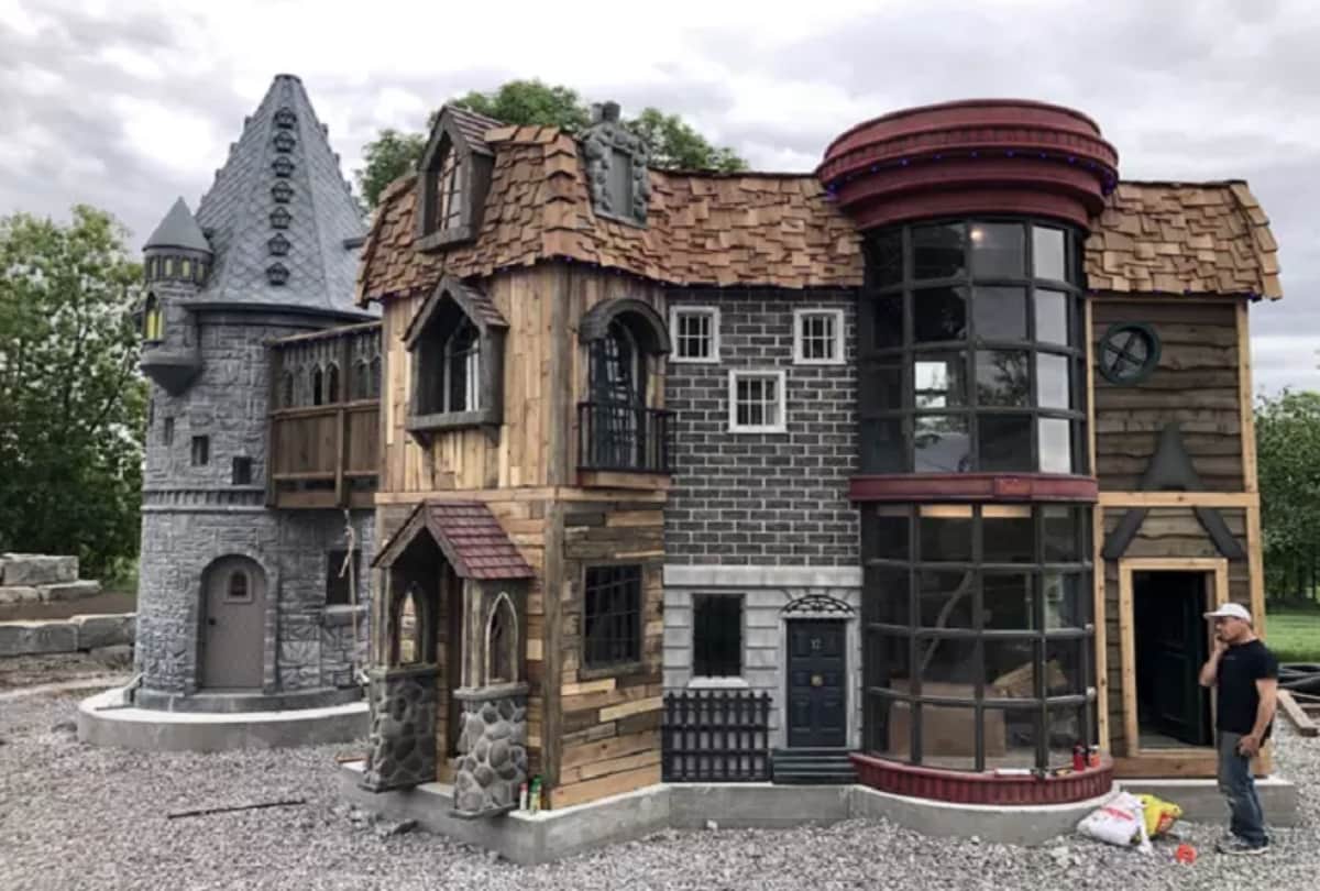 harry potter themed house made for grand daughter in canada