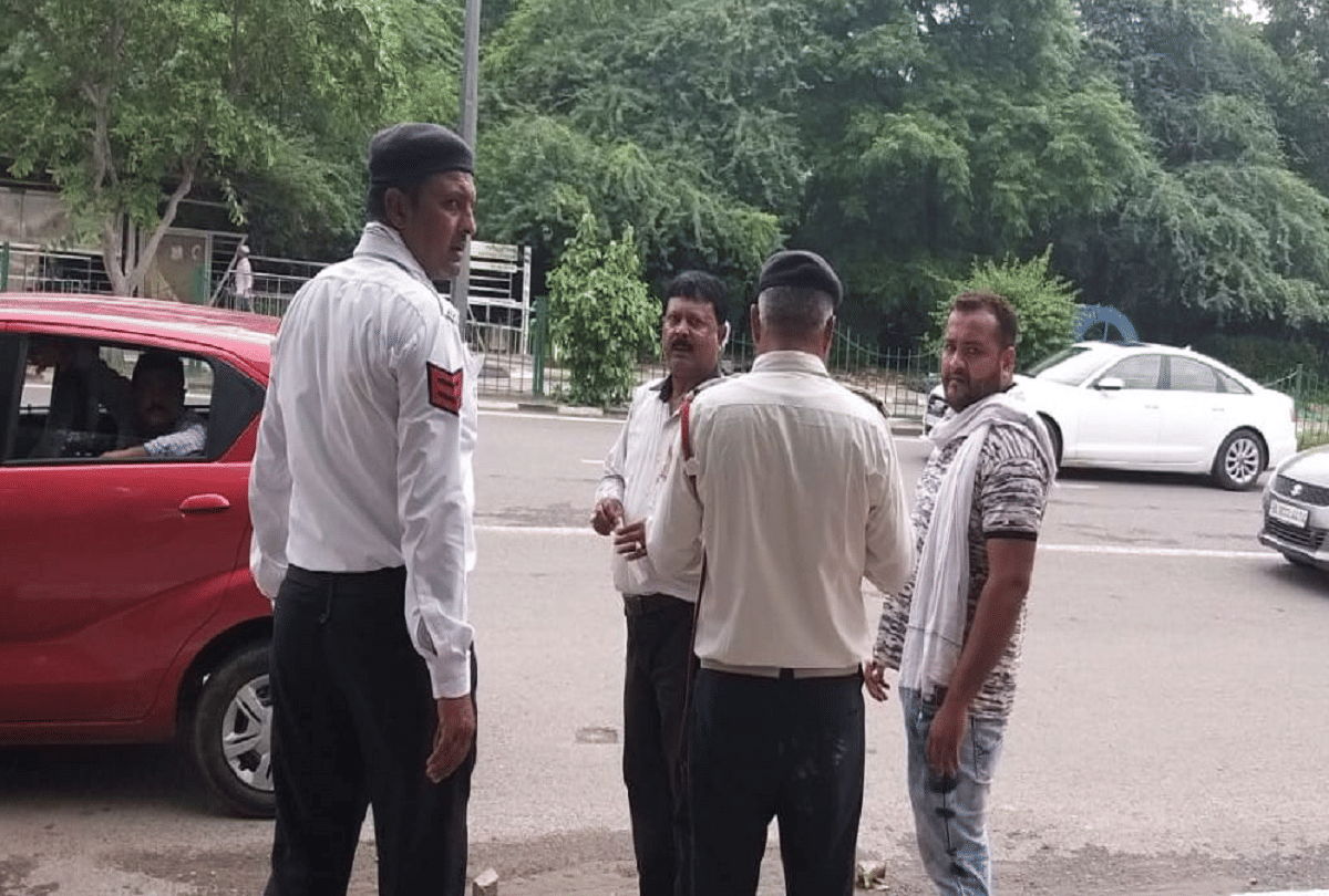 3900 Challans Issued Today for Traffic Violations in Delhi