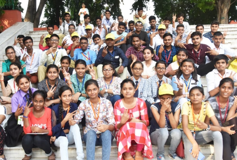 Toppers in Amar Ujala Medhavi Chhatra Samman Samaroh.