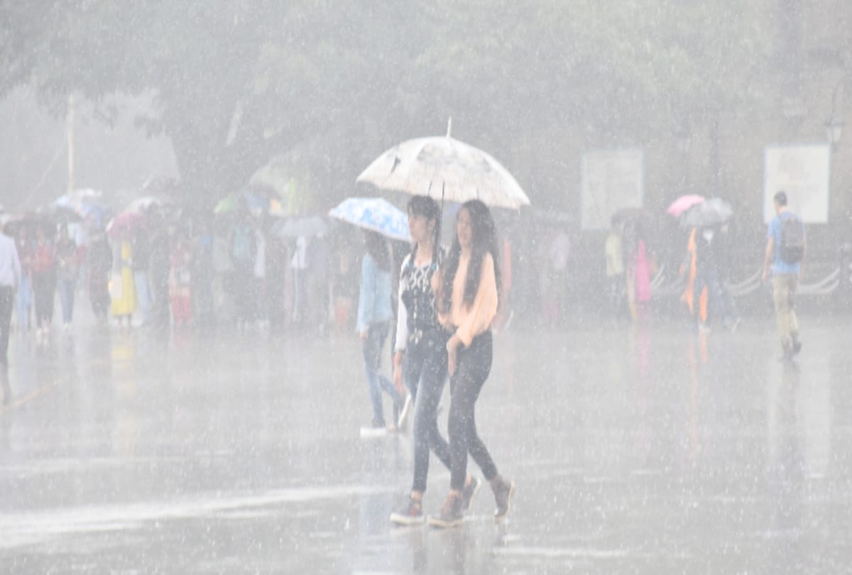 recorded 33 percent decrease in rainfall this year at Delhi