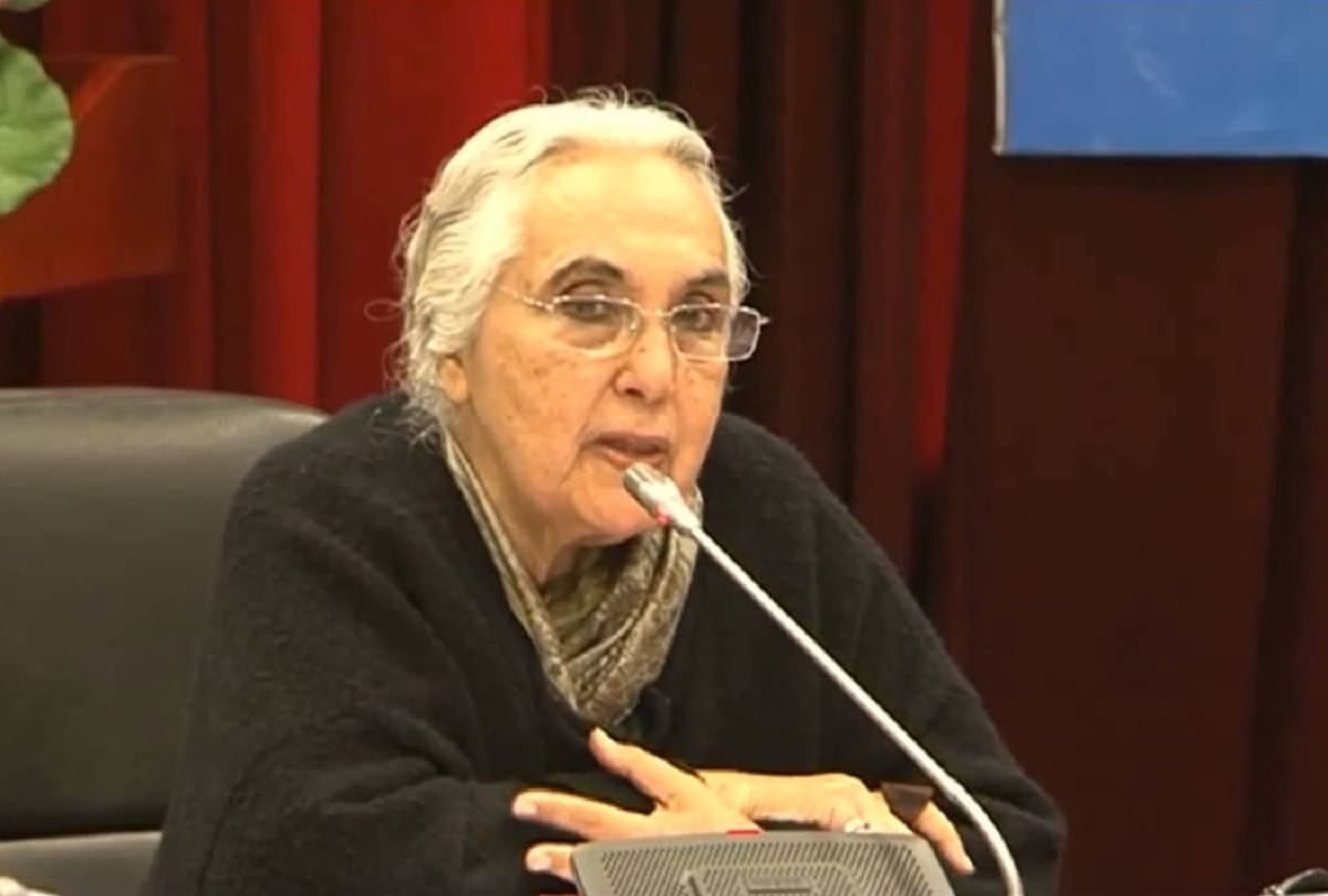 jnu professor romila thapar cv row javed akhtar tweet against Administration