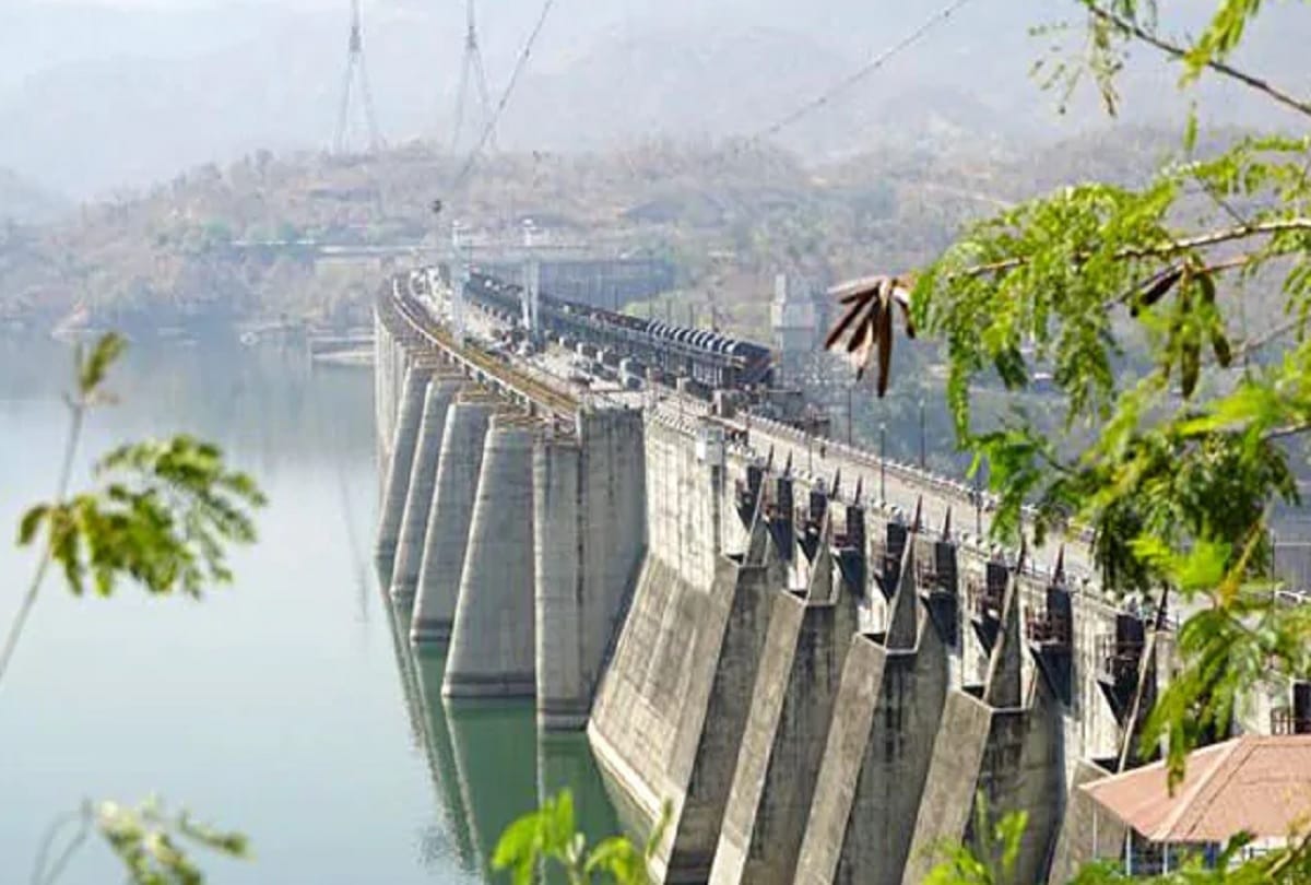 Sardar Sarovar Dam Sanjay Parikh says MP government is yet to complete rehabilitation