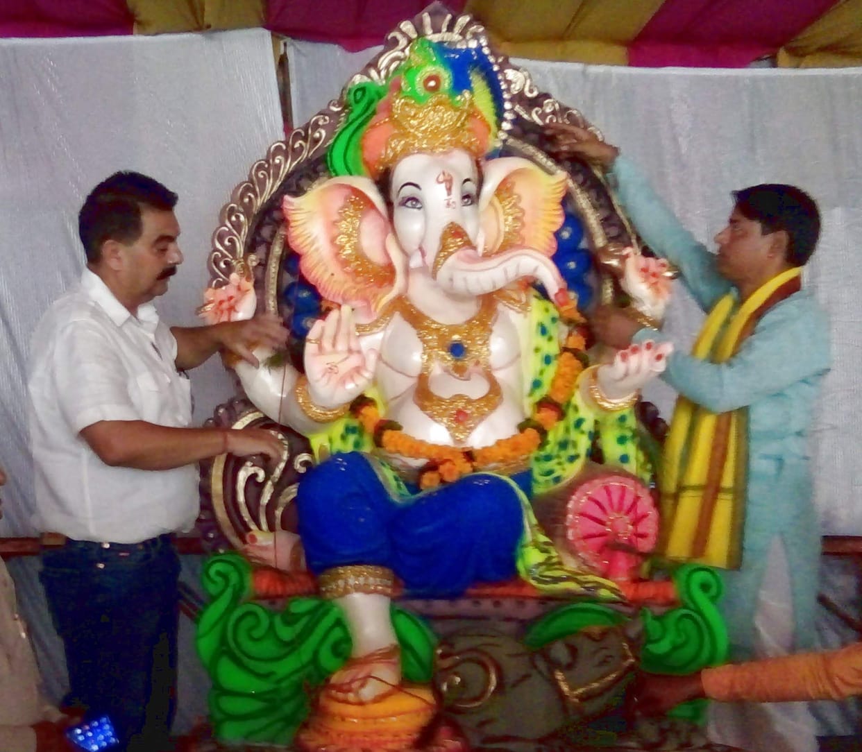 Ganesh festival boom in the city, house to house Ganpati