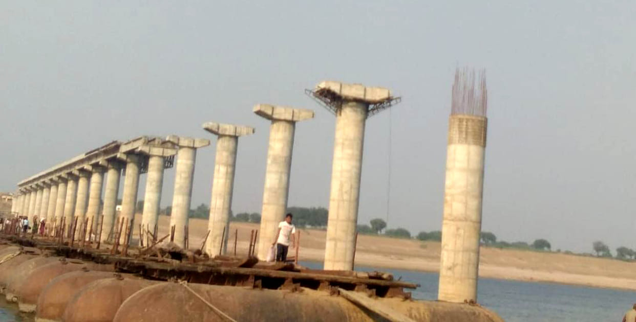 Central government interrupts the budget for incomplete bridges