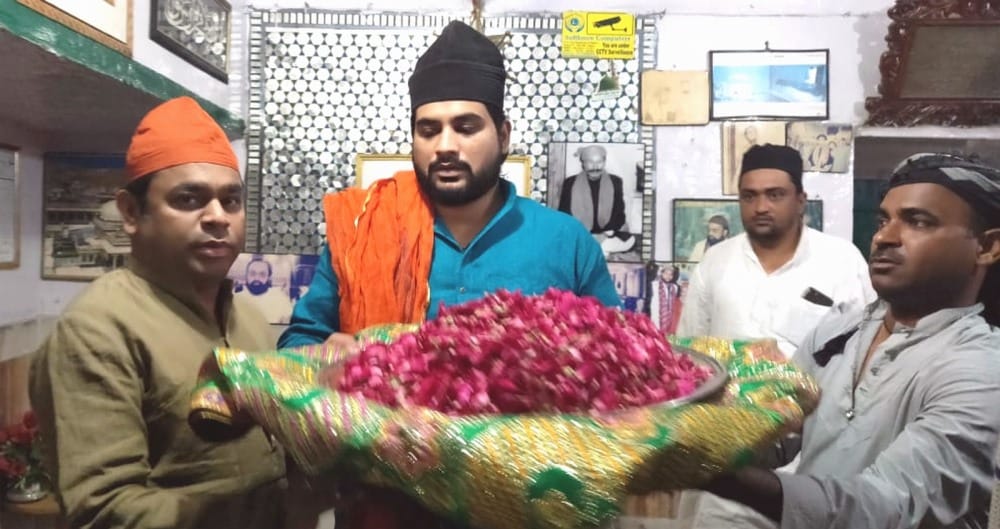 AR Rahman visit Sabir Pak shrine in piran kaliyar roorkee