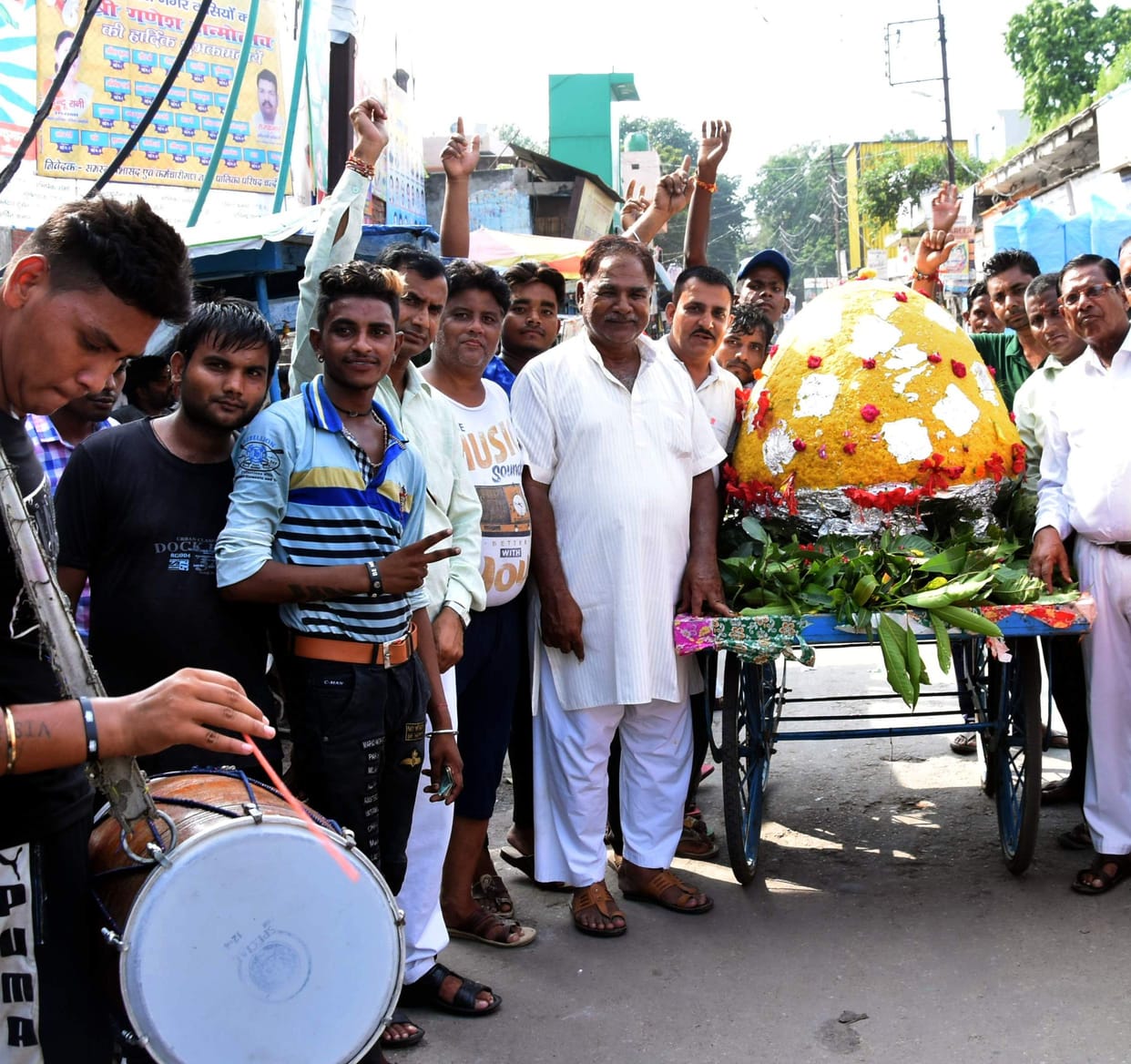 muslims participate in ganesh mela in chandausi